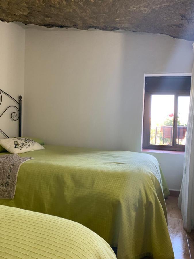 Casa Cueva "Las Calcetas" ξενώνας Setenil De Las Bodegas Εξωτερικό φωτογραφία